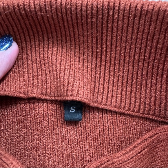 Rust Turtleneck Sweater Tunic length - Picture 2 of 4